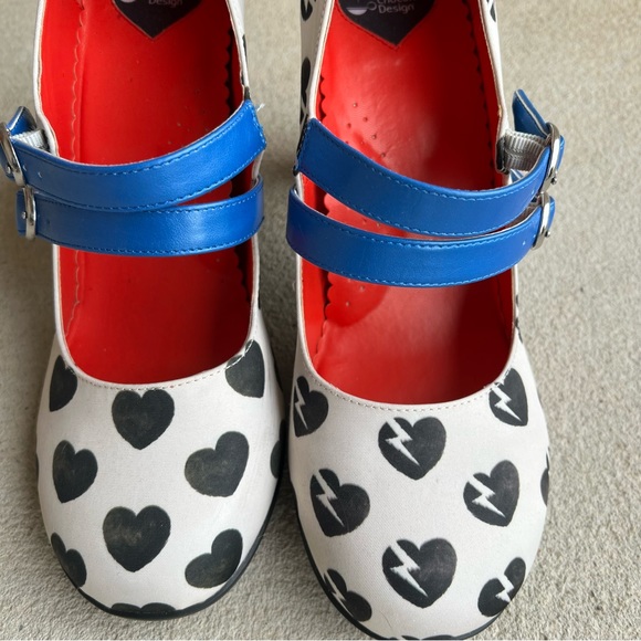 🍒💣 Hot Chocolate He loves me- he loves me not Mary Jane heels - Picture 5 of 16